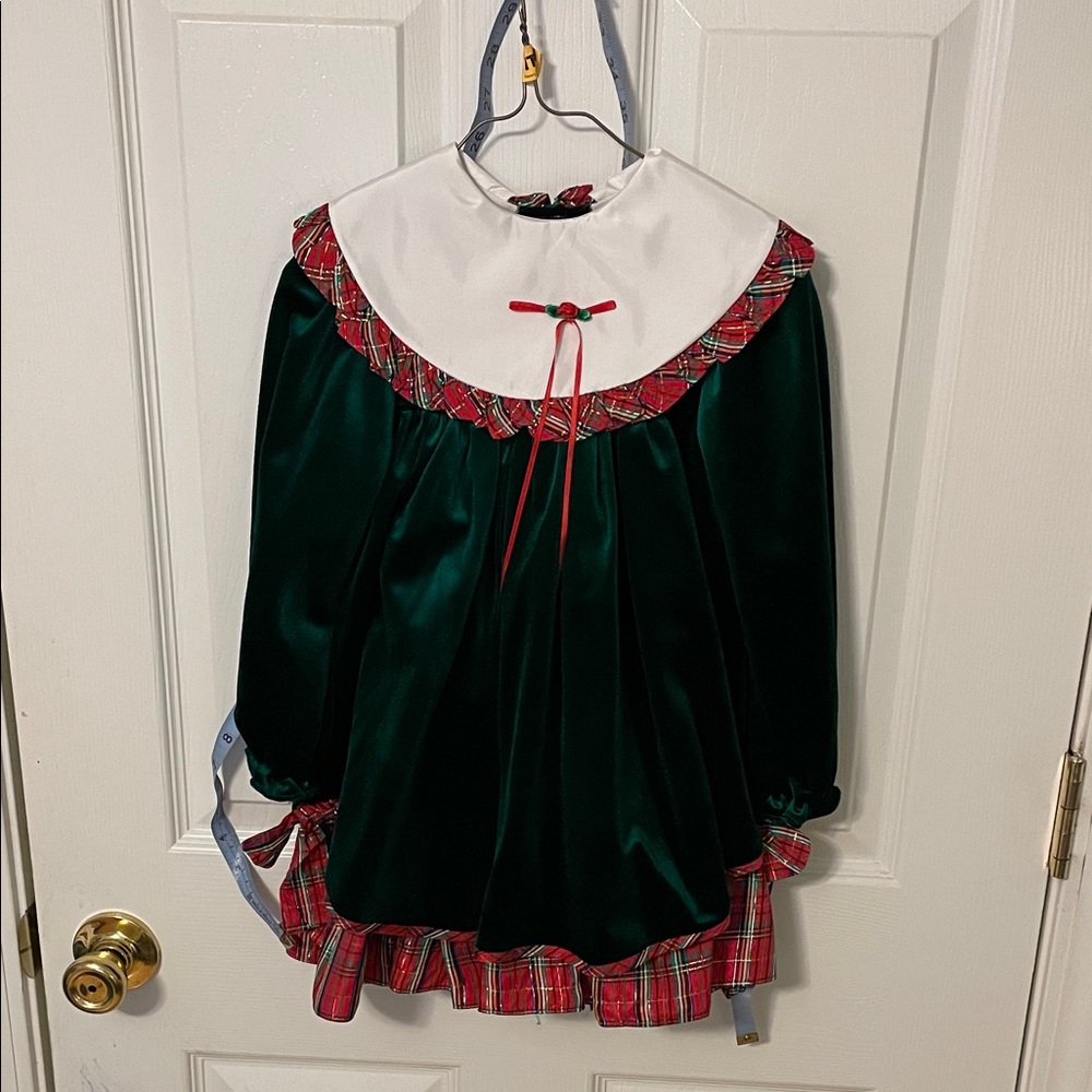 Festive Green and Red Kids Dress with Plaid Accents